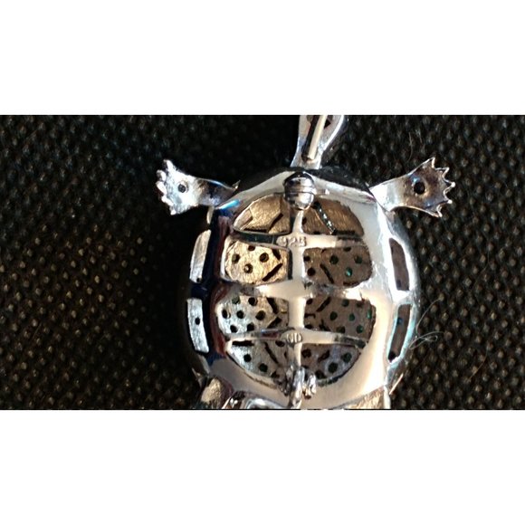 Silver Turtle pin Emerald, Ruby,and Sapphire - Picture 4 of 7